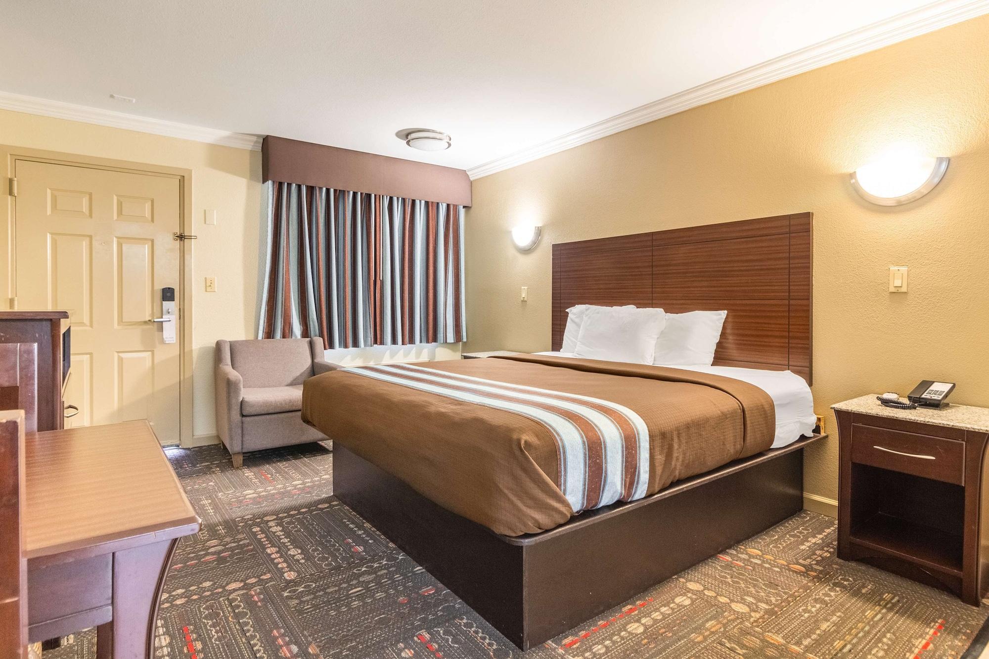 Americas Best Value Inn Houston Heights At I-45 Exteriér fotografie