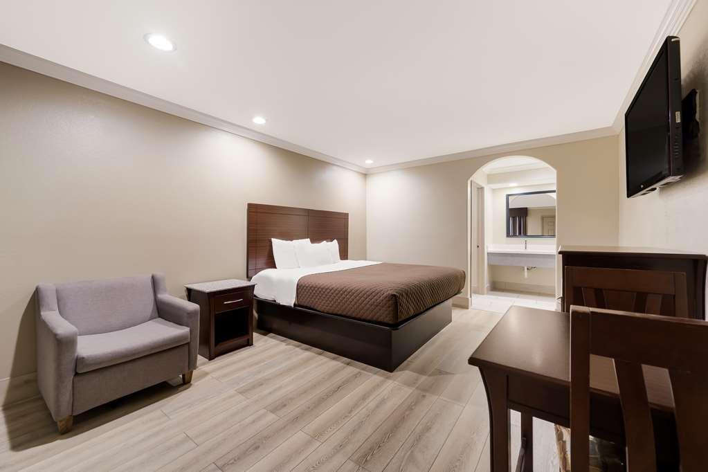 Americas Best Value Inn Houston Heights At I-45 Pokoj fotografie