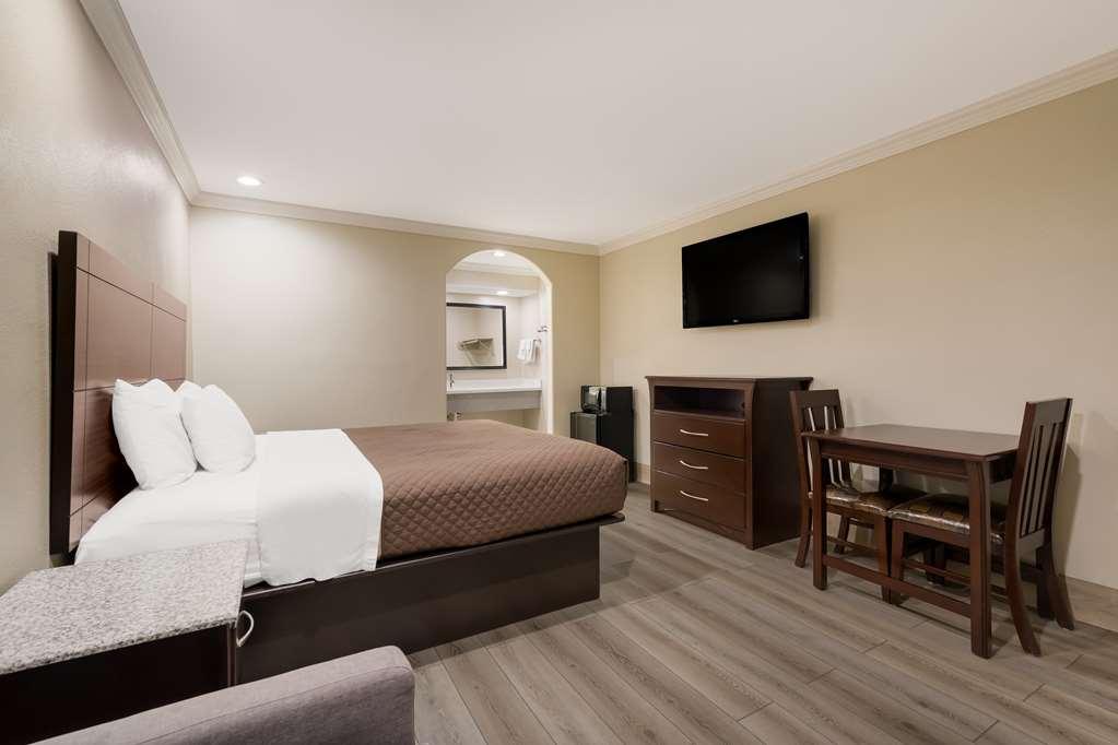 Americas Best Value Inn Houston Heights At I-45 Pokoj fotografie