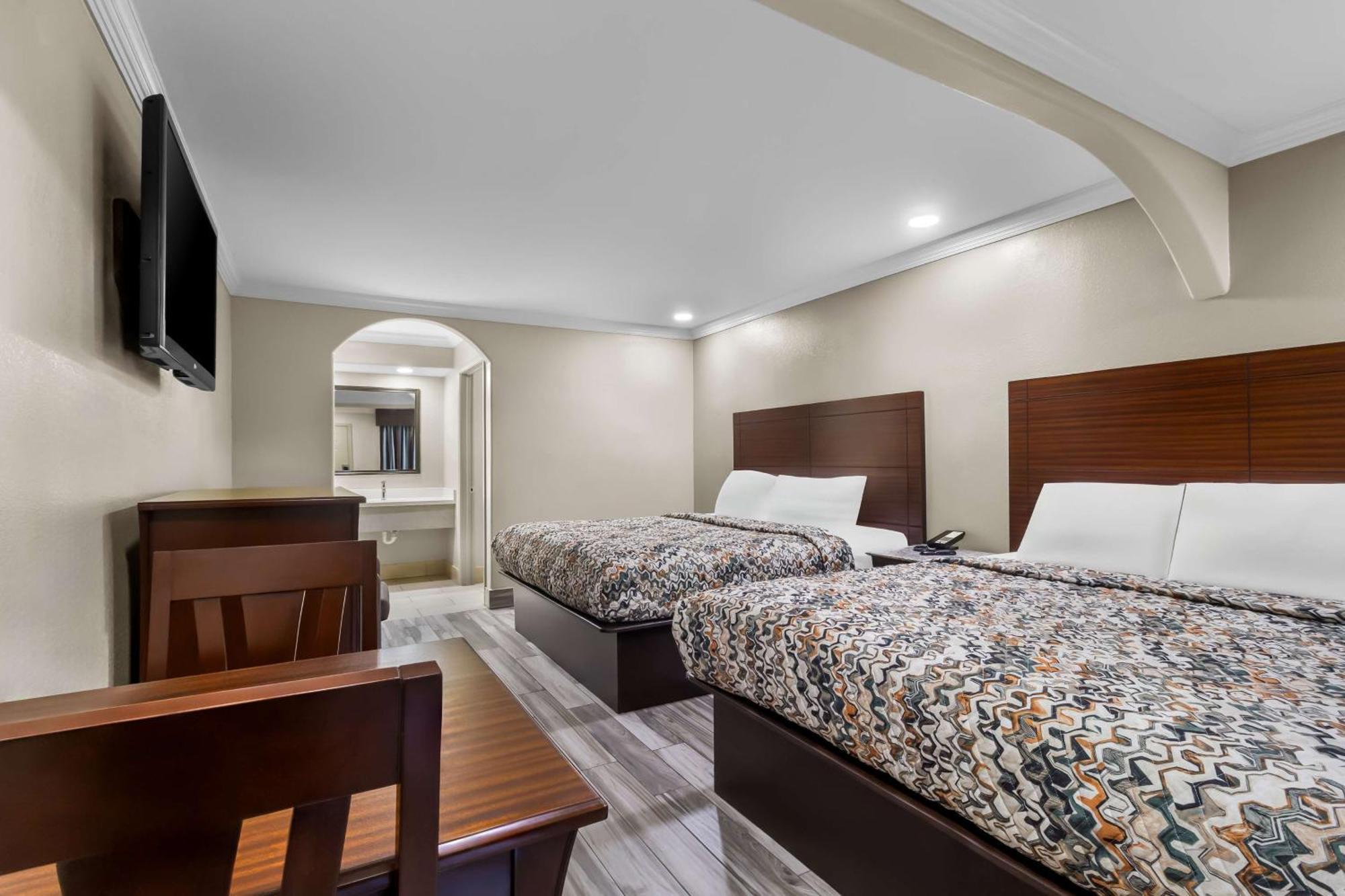 Americas Best Value Inn Houston Heights At I-45 Exteriér fotografie