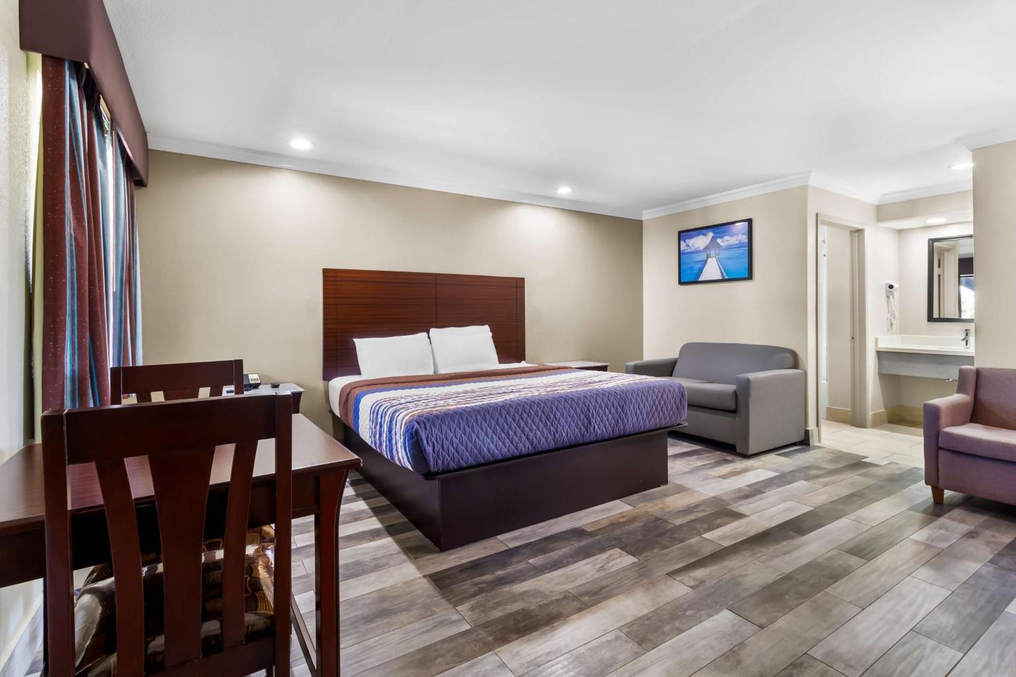 Americas Best Value Inn Houston Heights At I-45 Exteriér fotografie