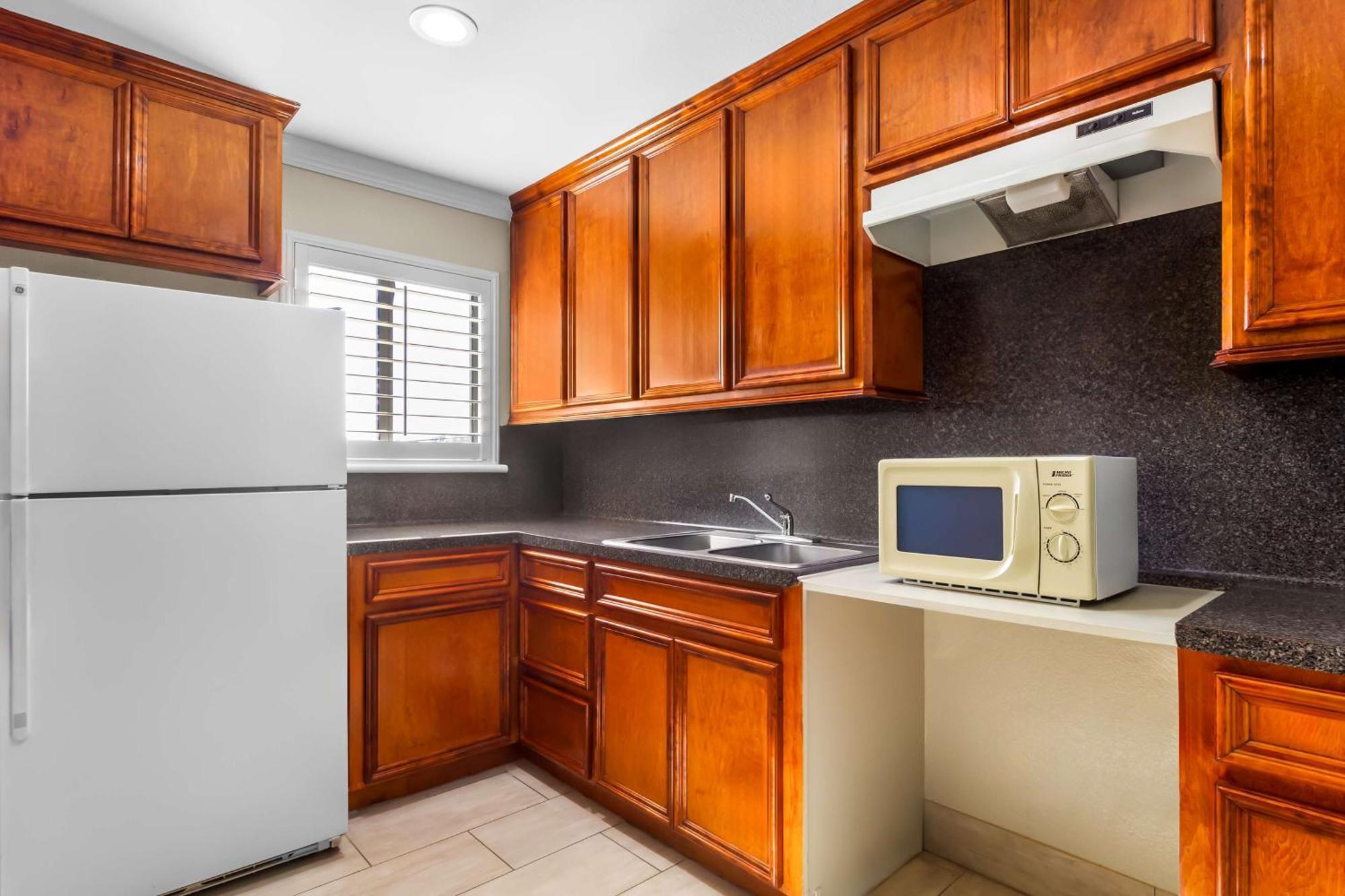 Americas Best Value Inn Houston Heights At I-45 Exteriér fotografie